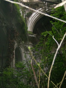 Chiesa dello Spirito Santo - interno con la volta crollata